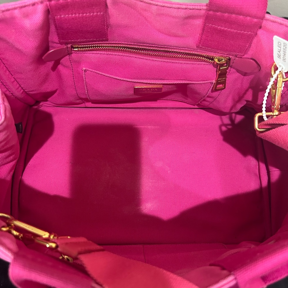 Authentic Prada Pink Tote - Picture 4 of 6